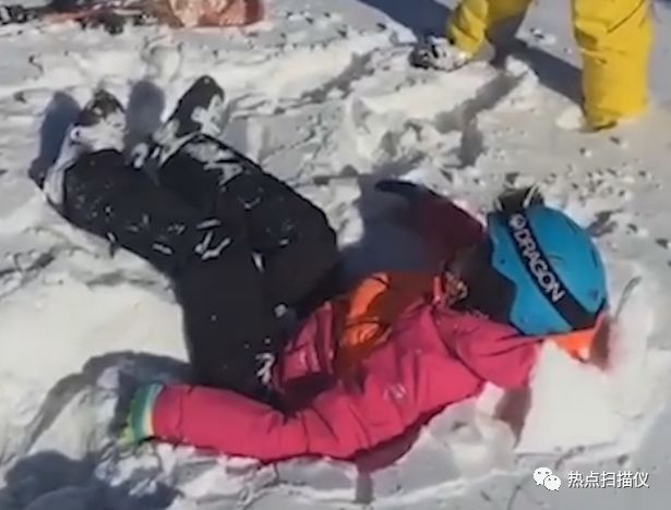 5歲兒童隨舅舅滑野雪遭遇不幸身亡，引發(fā)社會(huì)關(guān)注與反思，5歲兒童跟隨舅舅滑野雪遭遇不幸，引發(fā)社會(huì)關(guān)注和反思的事件