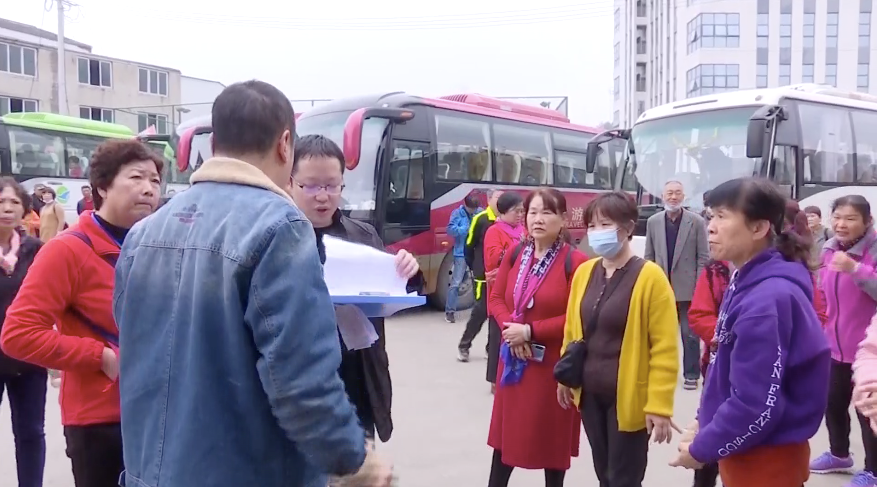 貴陽當?shù)芈眯猩缏糜螆F，深度探索貴陽的魅力之旅，貴陽深度游，當?shù)芈眯猩缏糜螆F帶你領略城市魅力